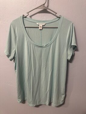 Athleta Stratus II Tee